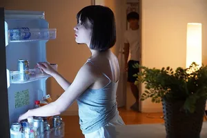 Chị vợ cãi nhau với chồng yêu đến nhà bồ ở rồi chịch luôn ông xã em gái